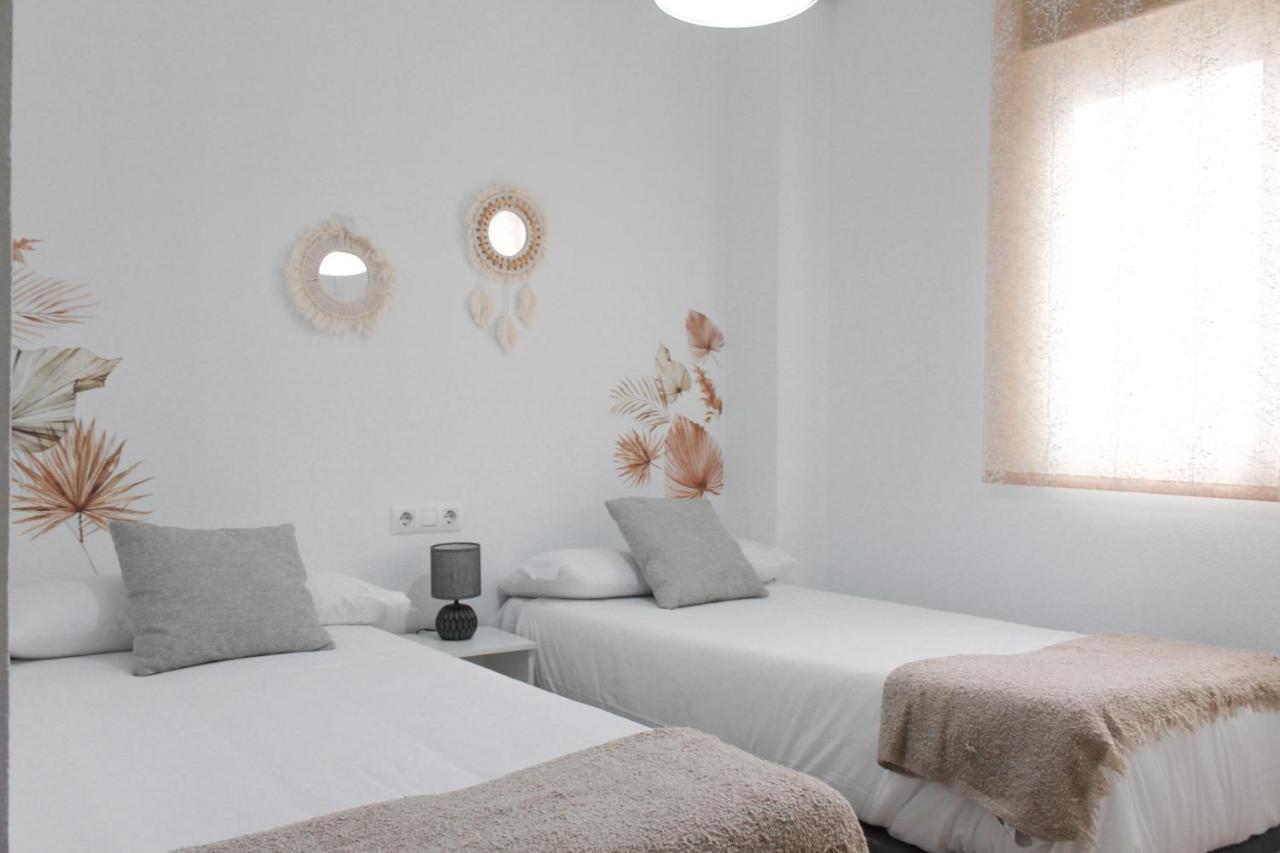 Monkeys Apartments Lumbreras Deluxe Sevilla Bagian luar foto