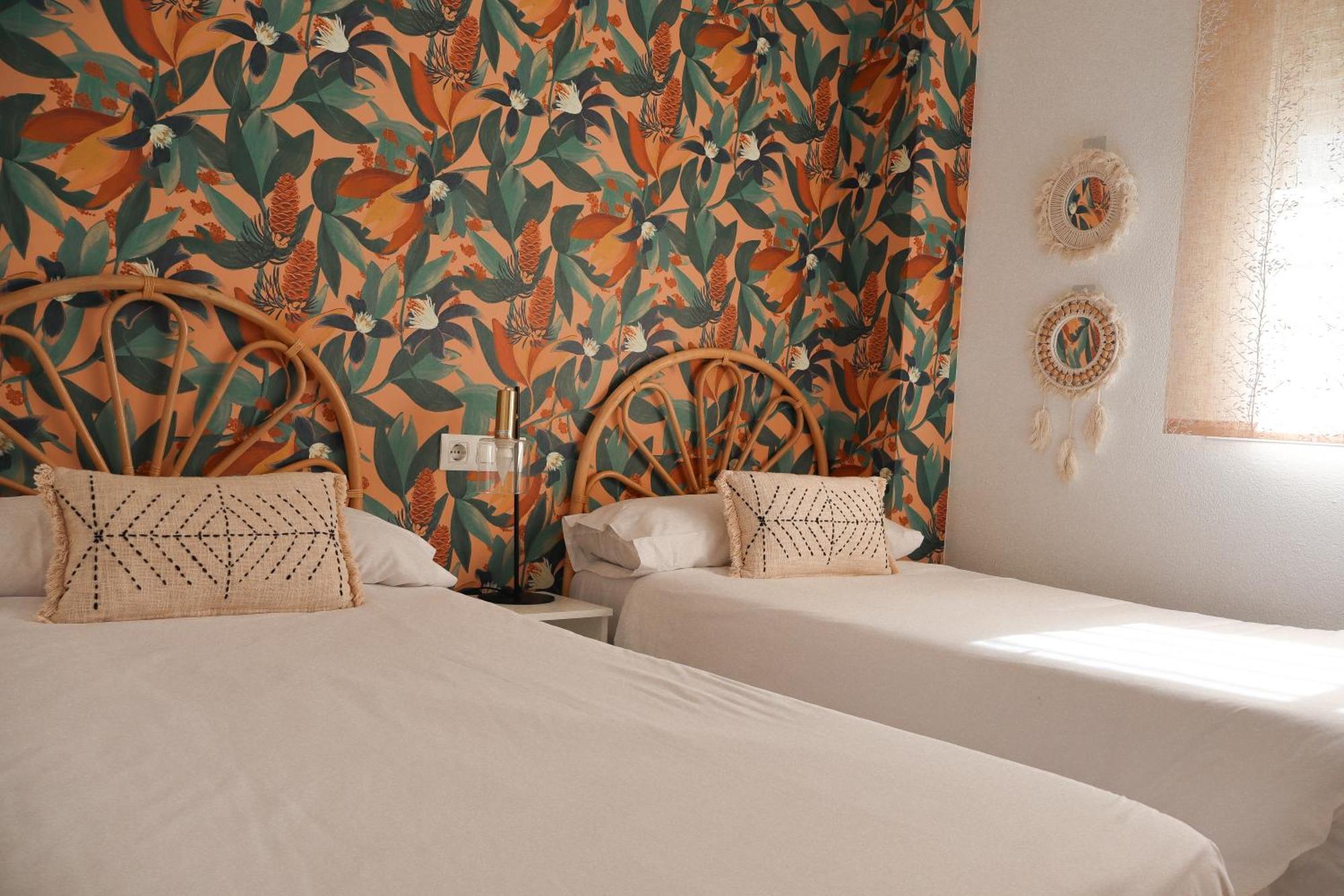 Monkeys Apartments Lumbreras Deluxe Sevilla Bagian luar foto